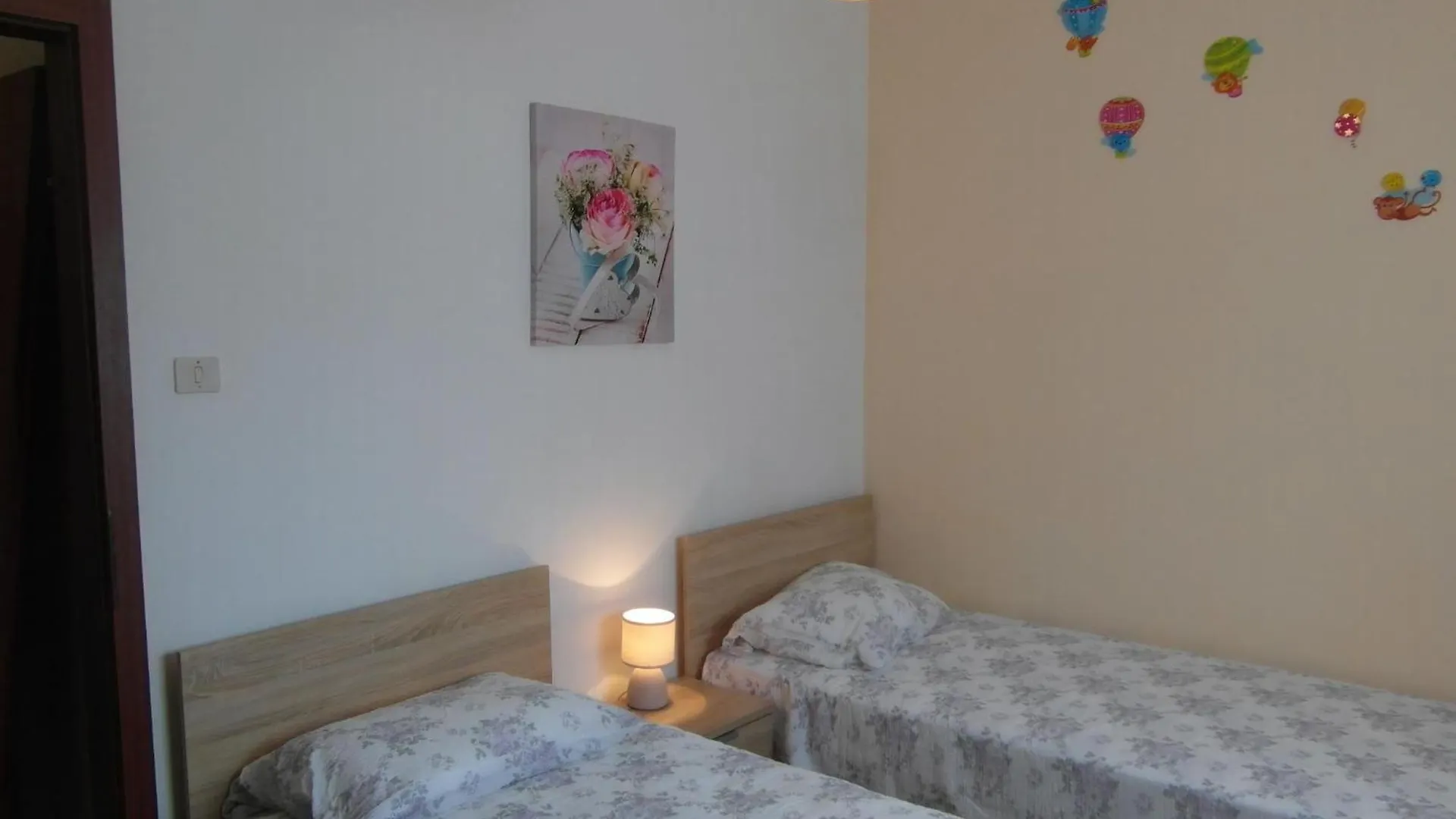 Wohnung Mit Grosser Terrasse Pjescana Uvala 0*,